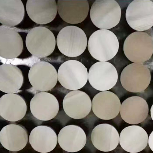 ���t��
